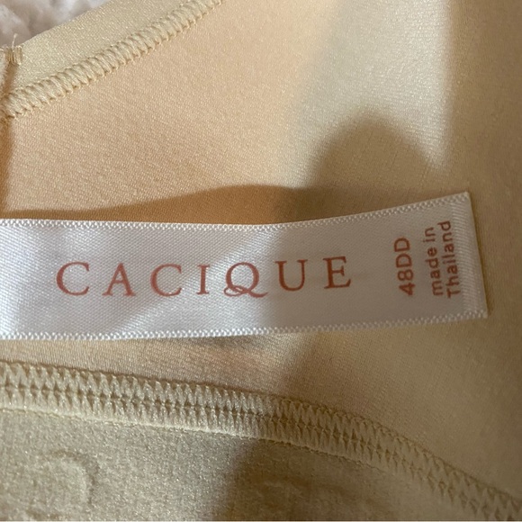 Cacique Cream Sports Bra with Hook Closure 48DD - Picture 6 of 7